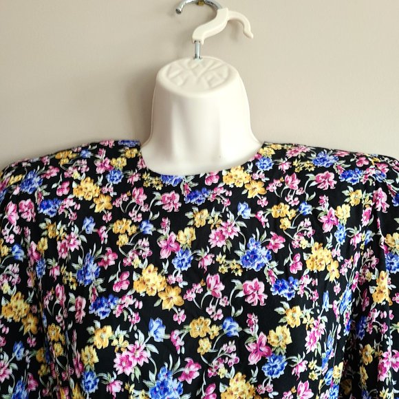 Karin Stevens vintage new with tag floral summer maxi dress. - Picture 3 of 11